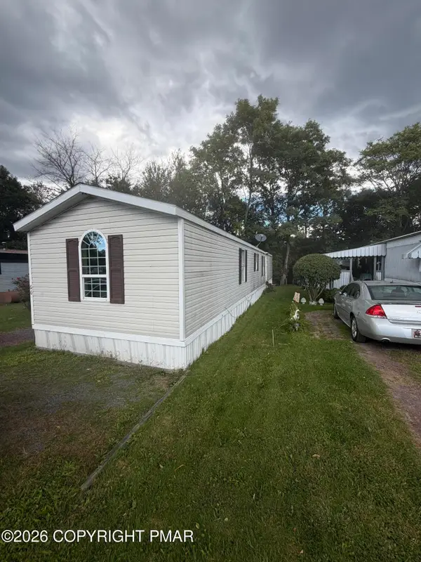 66 Andrew Drive, Ashley, PA 18706