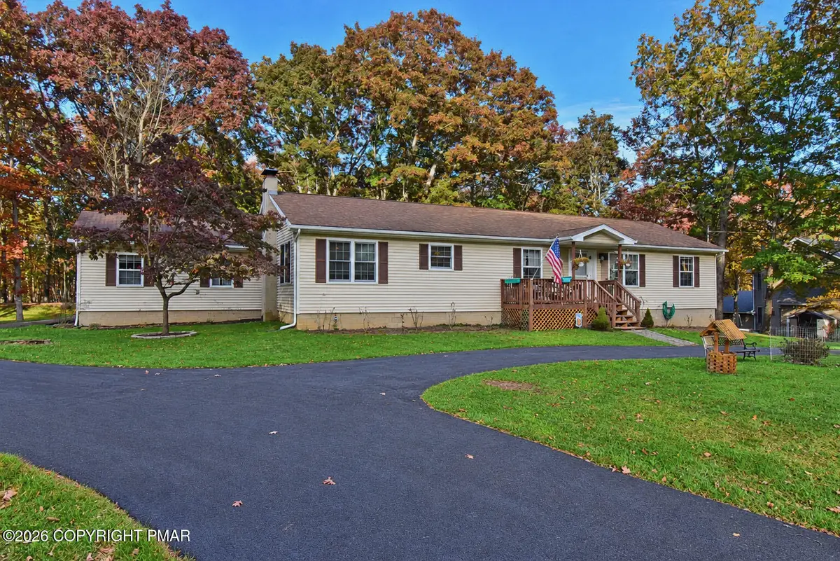 121 Chamberlain Drive, East Stroudsburg, PA 18302 - #1