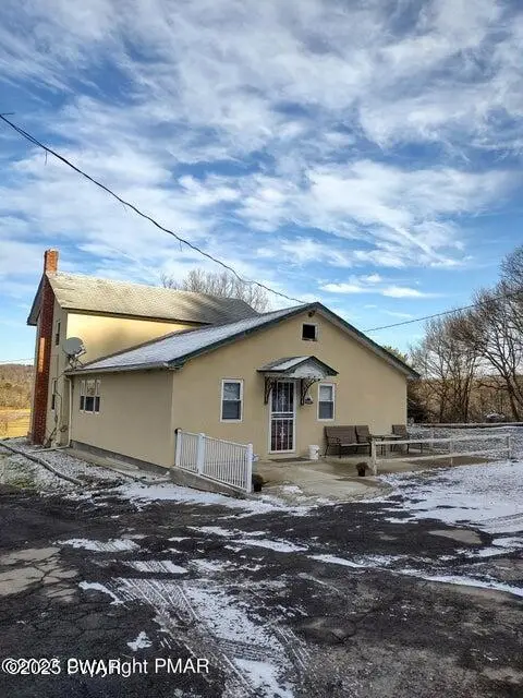 67 E Sterling Road, Newfoundland, PA 18445 - Image #3