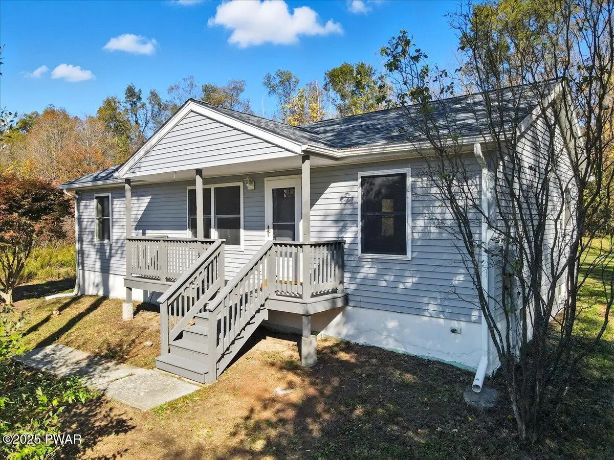 34 Volunteer Way, Waymart, PA 18472 - Image #1