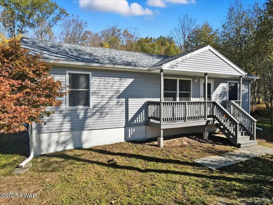 34 Volunteer Way, Waymart, PA 18472 - Image #2