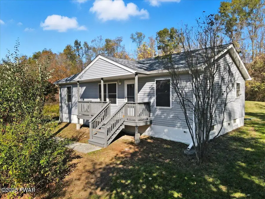 34 Volunteer Way, Waymart, PA 18472 - Image #3