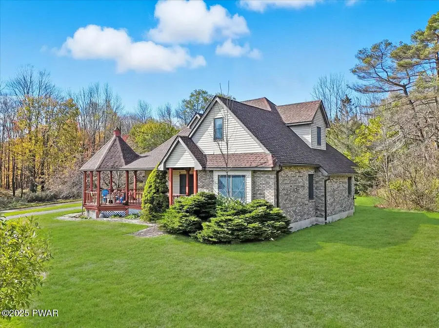 223 Rainbow Road, Lakewood, PA 18439 - Image #3