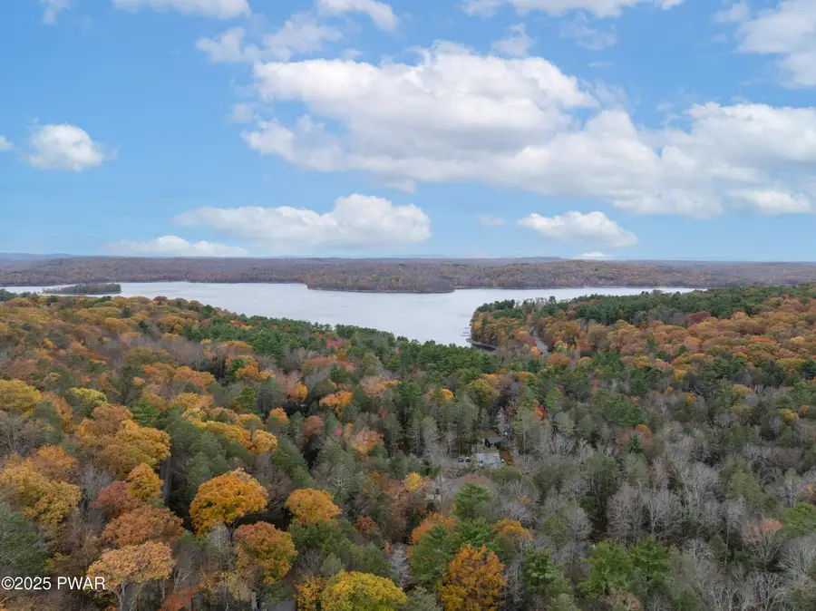 134 Laurel Trail, Greentown, PA 18426 - Image #3