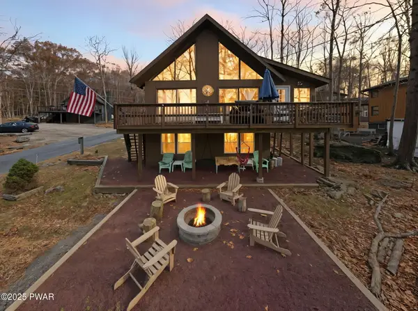 1151 Mustang Road, Lake Ariel, PA 18436