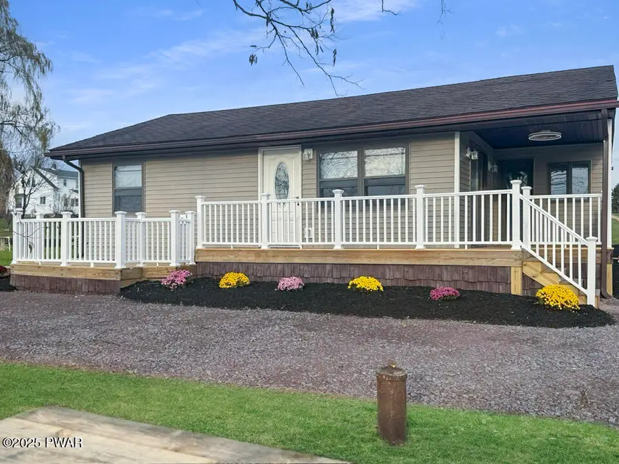 2154 Easton Turnpike, Lake Ariel, PA 18436 - Image #3