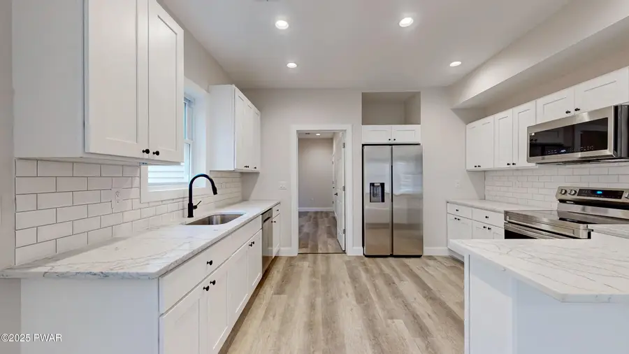 225 Water Forest Drive, Milford, PA 18337 - Image #2