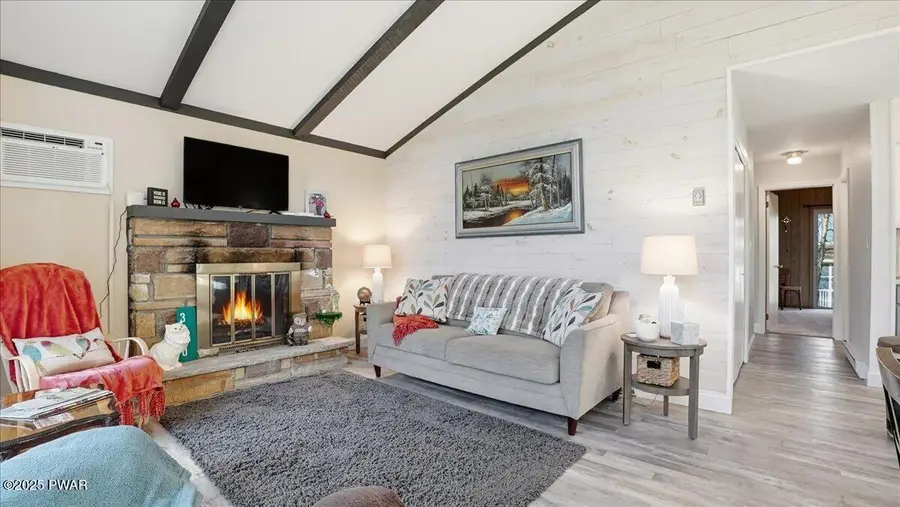 3050 Briarwood Drive, Tobyhanna, PA 18466 - Image #2