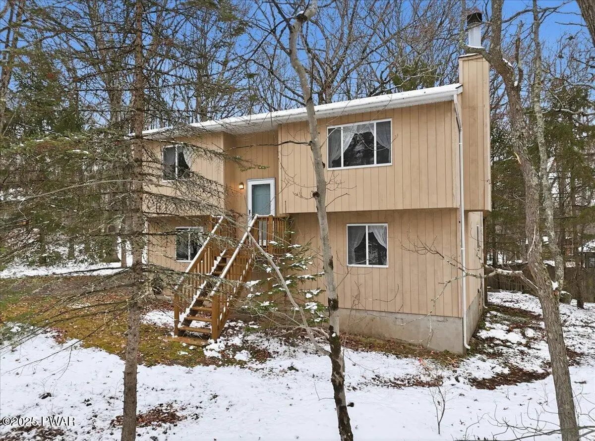 800 Wren Court, Lords Valley, PA 18428 - Image #1