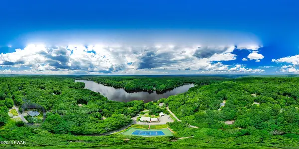 Birch Drive, Shohola, PA 18458