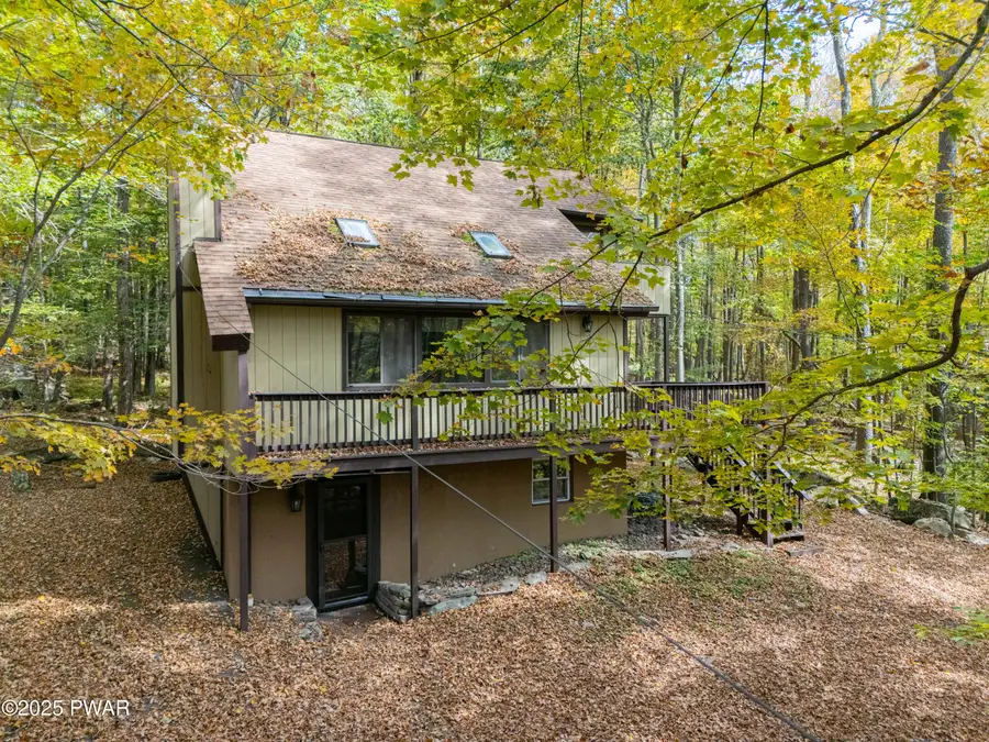 11 Boulder Court, Lake Ariel, PA 18436 - Image #2