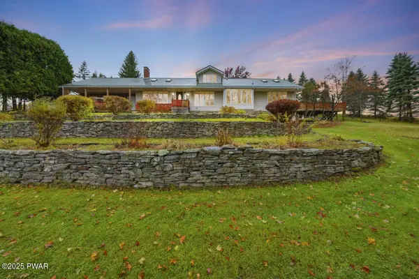 11 Mizianty Lane Lane, Waymart, PA 18472