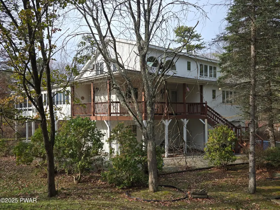 410 Canoebrook Drive, Lords Valley, PA 18428 - Image #3