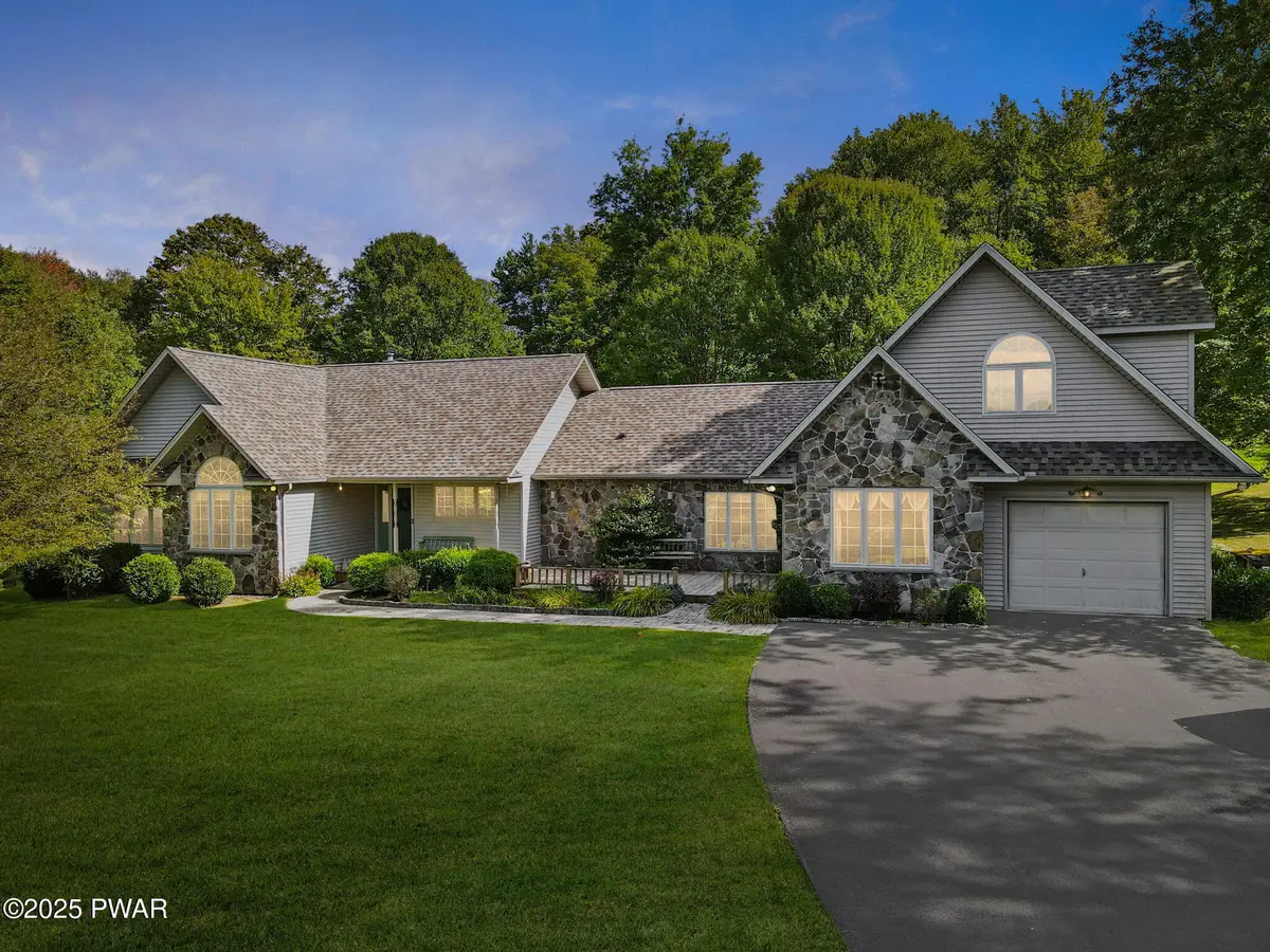 36 Stone Bridge Lane, Forest City, PA 18421 - Image #1