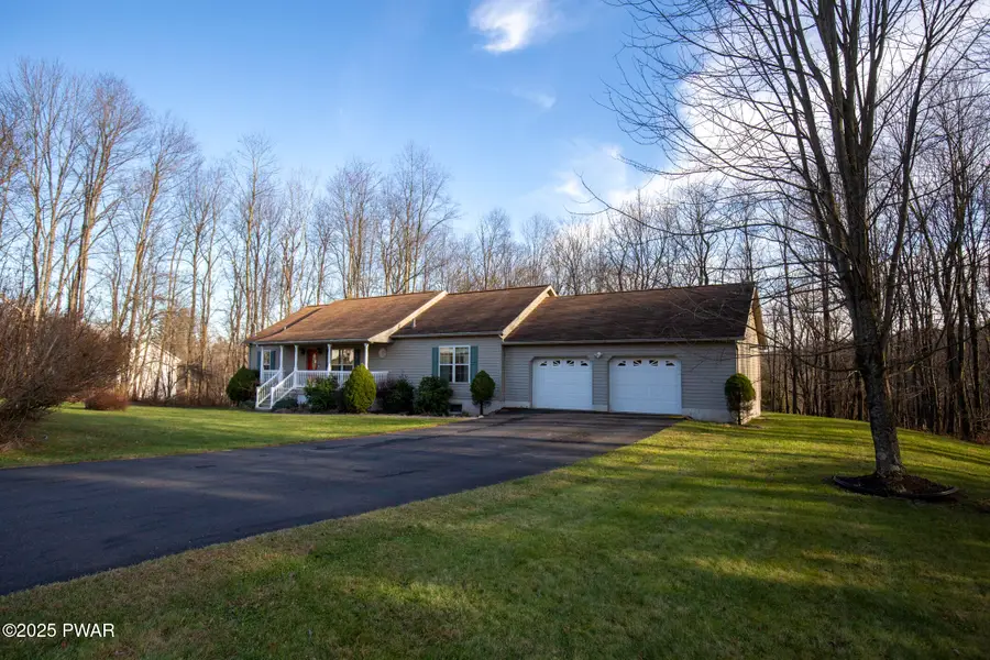 121 Meadowbrook Drive, Moscow, PA 18444 - Image #2
