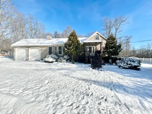 232 East Court, Cresco, PA 18326