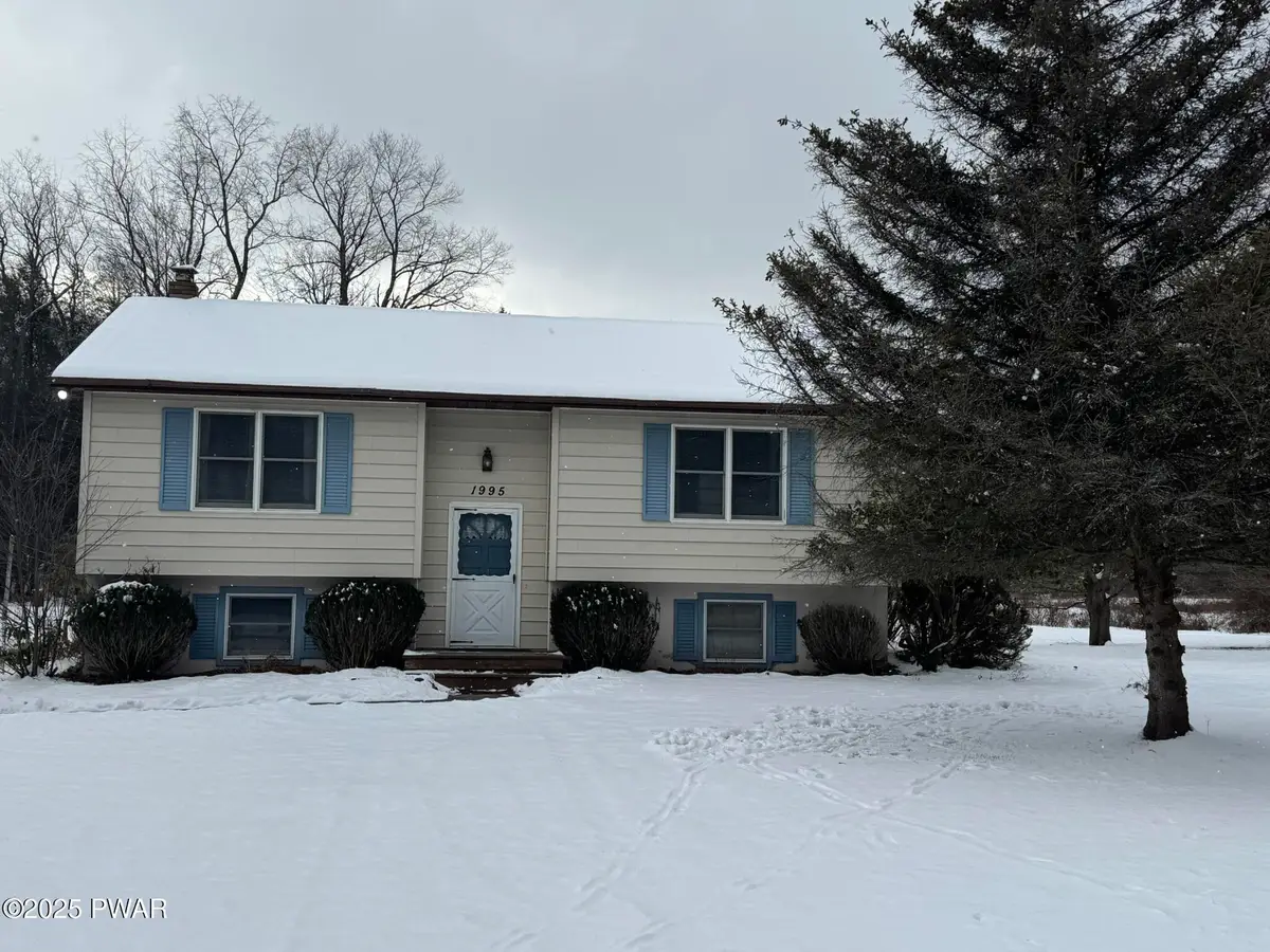 1995 Creek Drive, Waymart, PA 18472 - Image #1