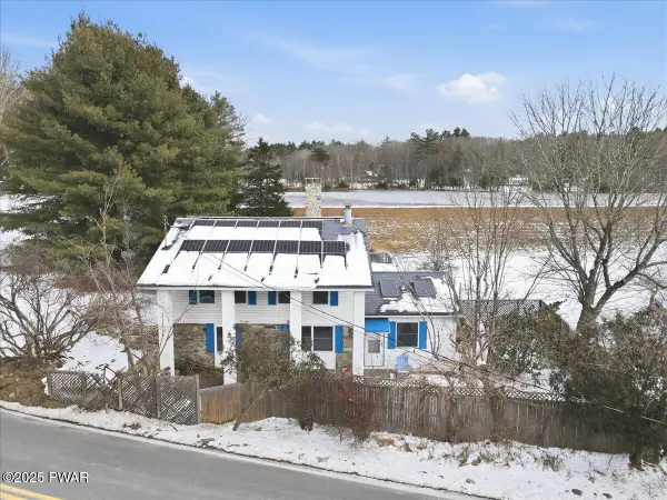 360 Park Road, Dingmans Ferry, PA 18328