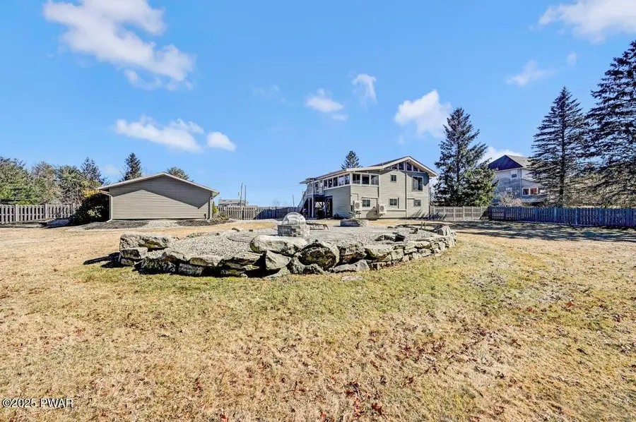 114 Overlook Lane, Lords Valley, PA 18428 - Image #3