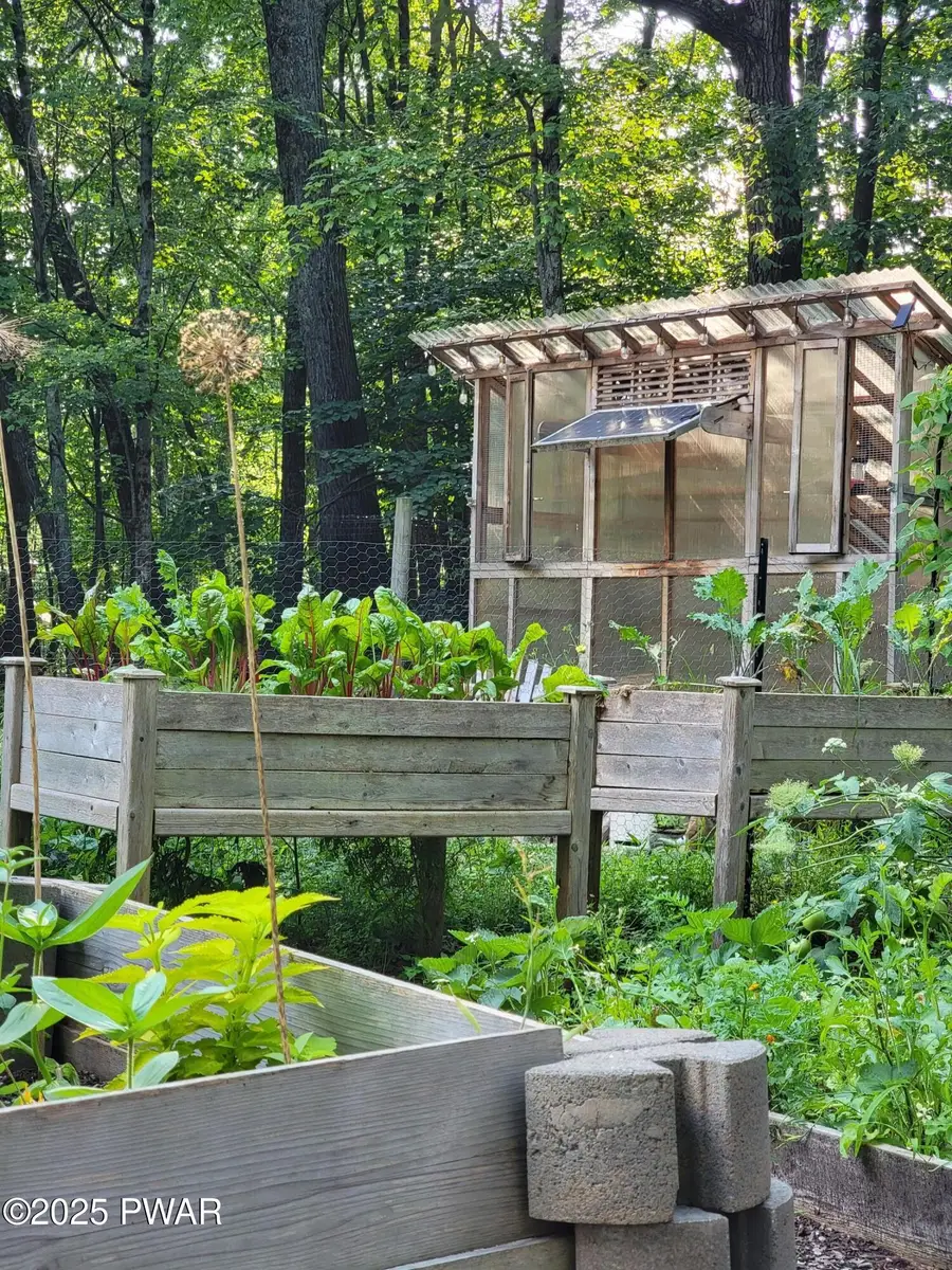 800 Saddlebrook Spur, Hemlock Farms, PA 18328 - Image #2