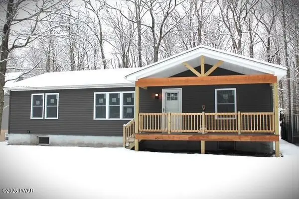 216 Powderhorn Drive, Lackawaxen, PA 18435