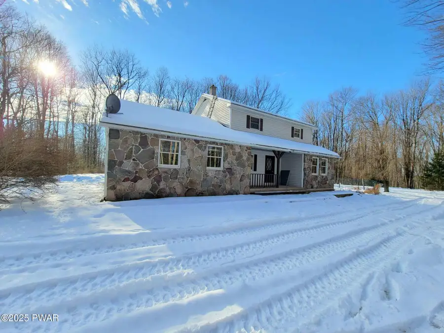 104 King Arthurs Court, Honesdale, PA 18431 - Image #2