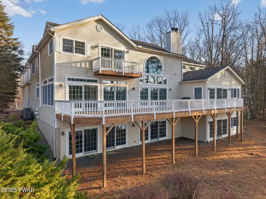 420 Canoebrook Drive, Lords Valley, PA 18428 - Image #3