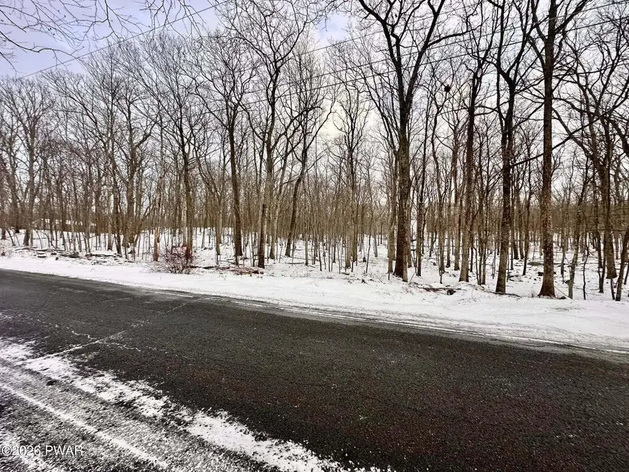 Port Drive, Dingmans Ferry, PA 18328 - Image #3