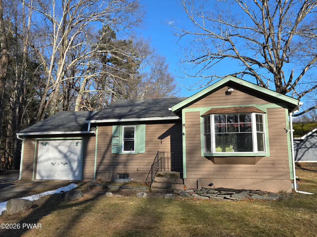 416 Rowland Road, Greeley, PA 18425 - Image #1