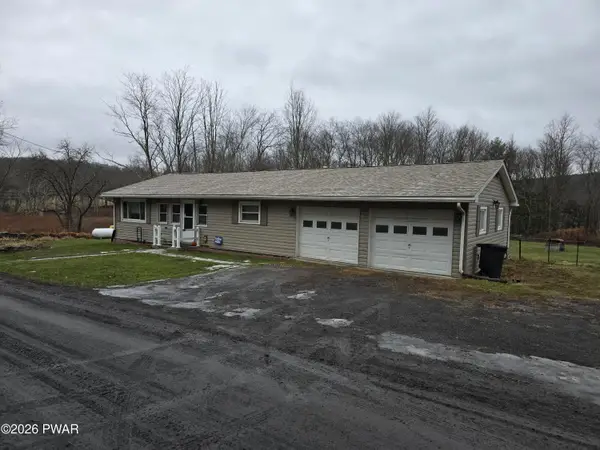 870 Pratt Hollow Road, Nicholson, PA 18446