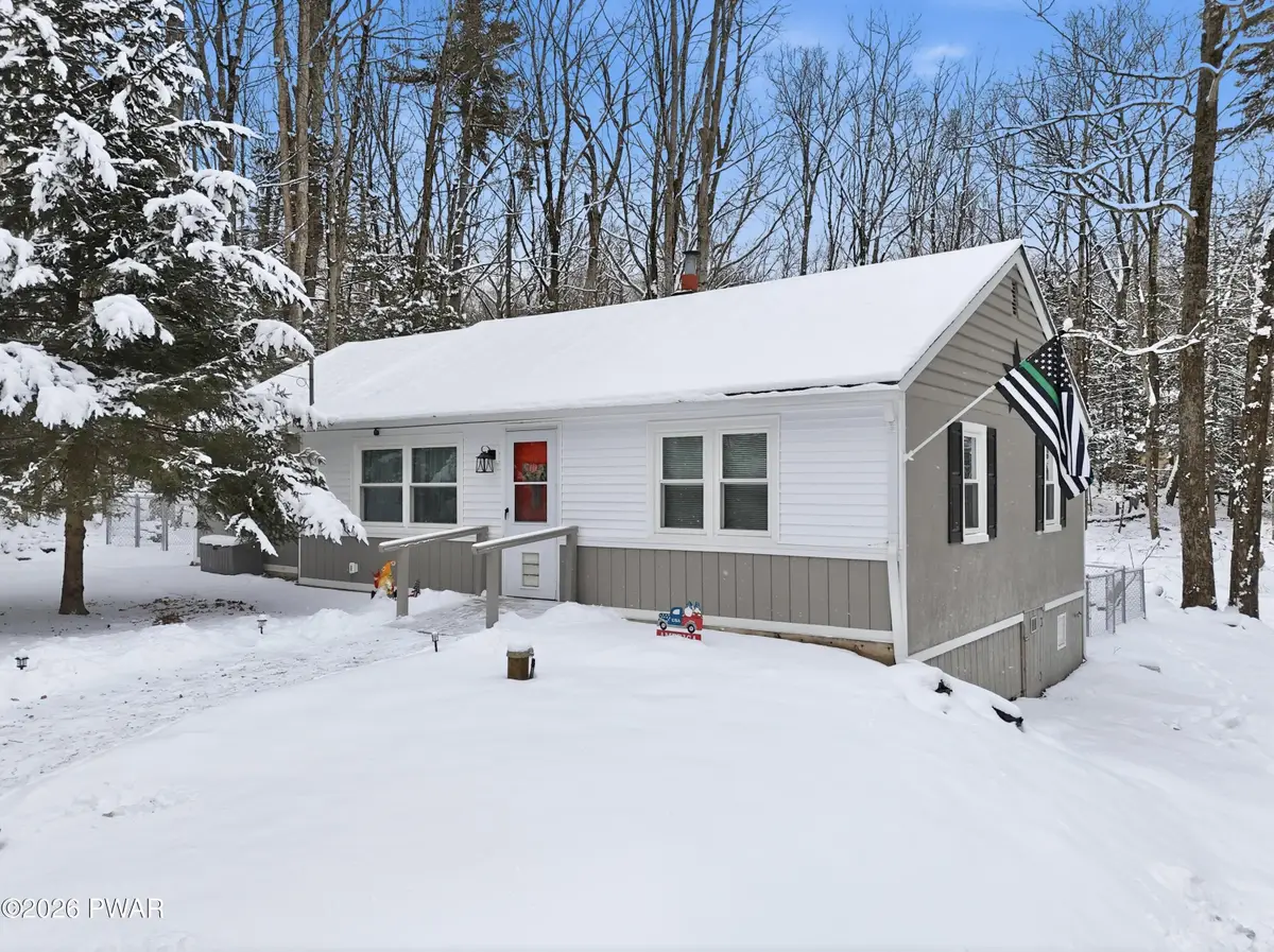 111 Hickory Drive, Greentown, PA 18426 - #1