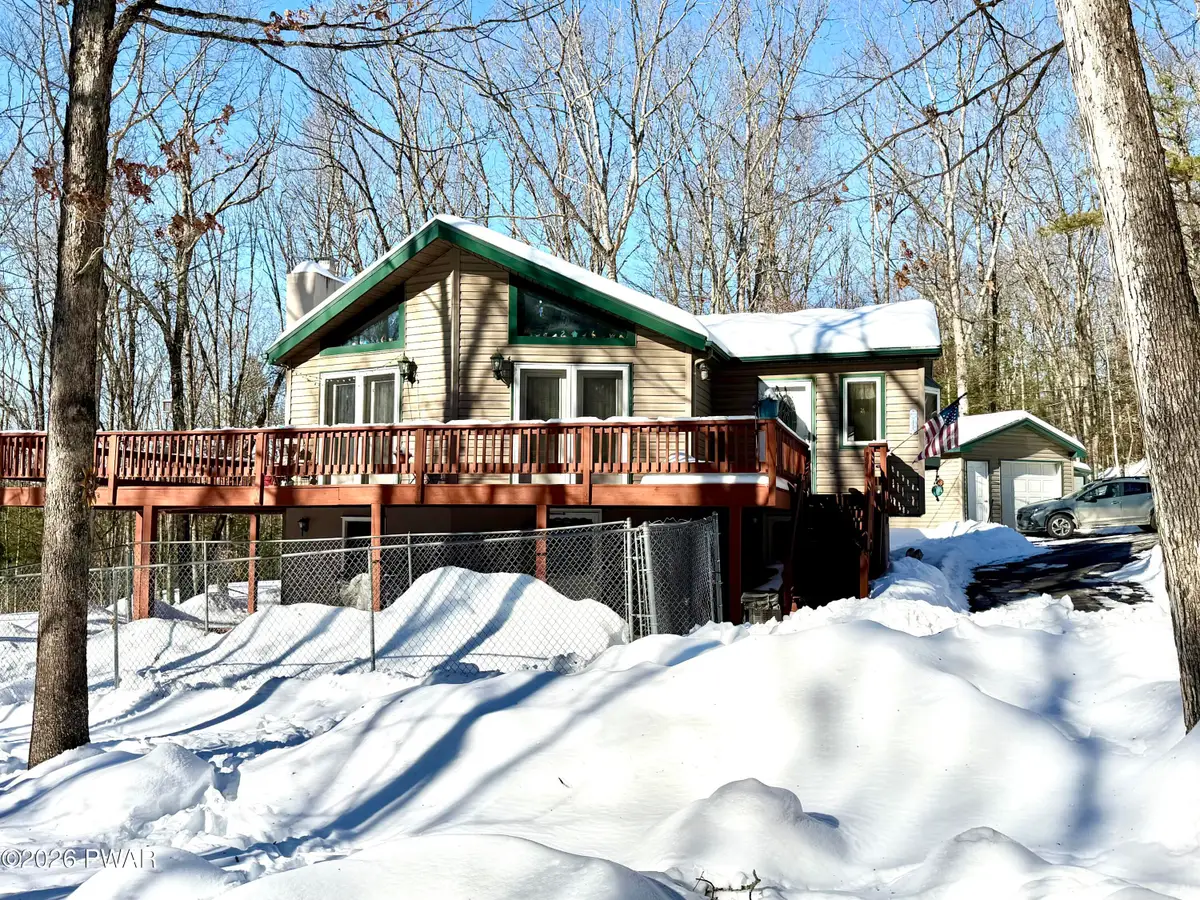 105 Westwood Lane, Hawley, PA 18428 - #1