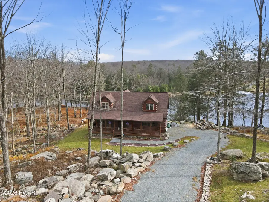 109 Lakeside Drive, Greentown, PA 18426 - #2