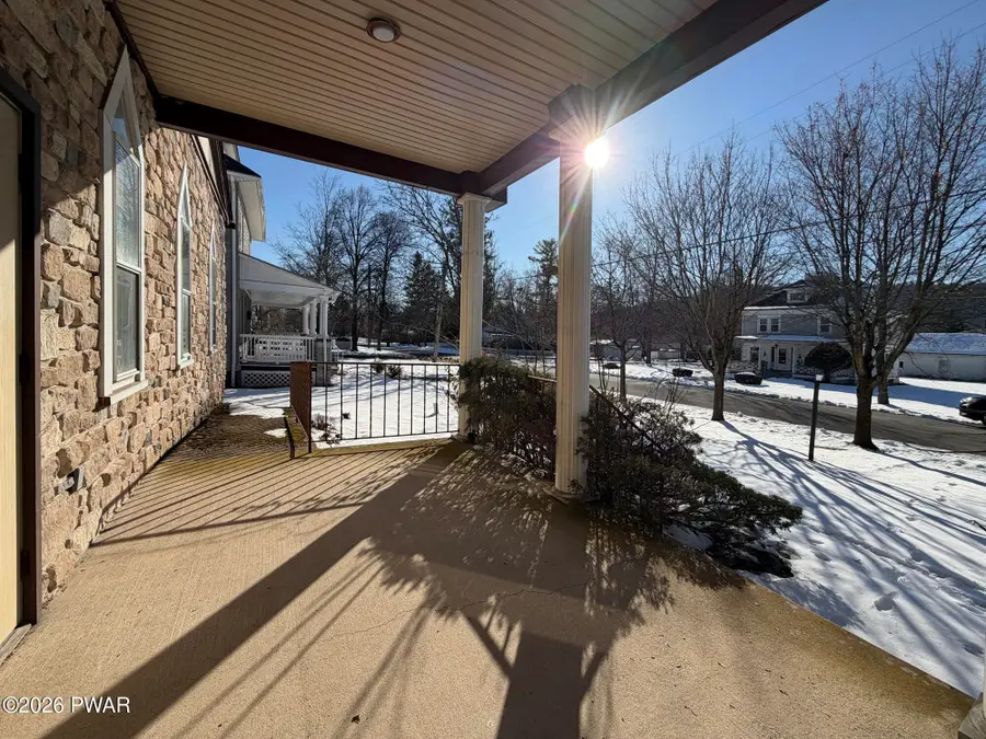 303 W Ann Street, Milford, PA 18337 - #2