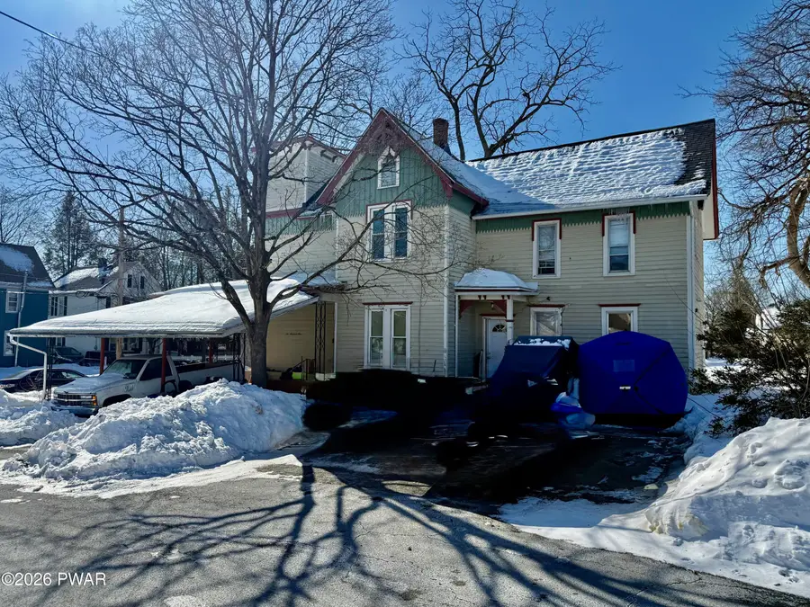 201 Avenue K, Matamoras, PA 18336 - #2