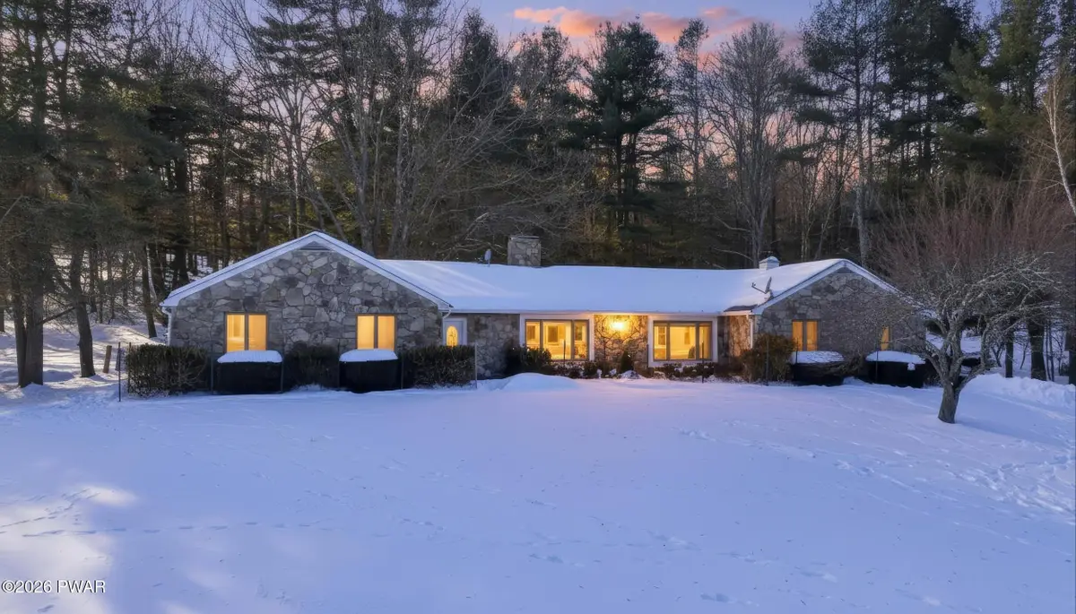 28 Valentine Drive, Hawley, PA 18428 - #1