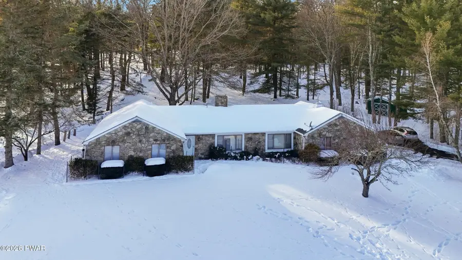 28 Valentine Drive, Hawley, PA 18428 - #3