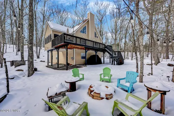 133 Rainbow Drive, Lackawaxen, PA 18435