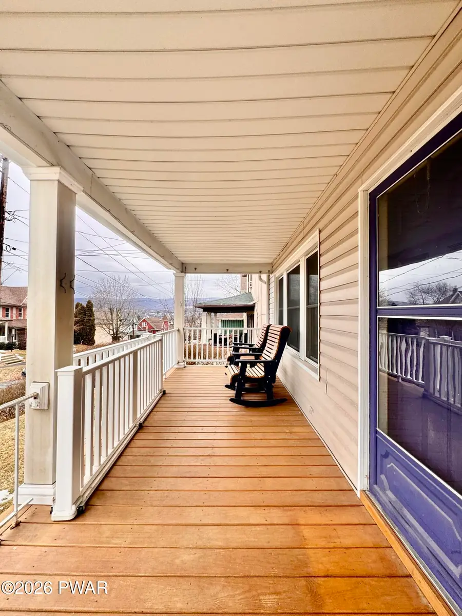 539 New York Street, Dunmore, PA 18509 - #3