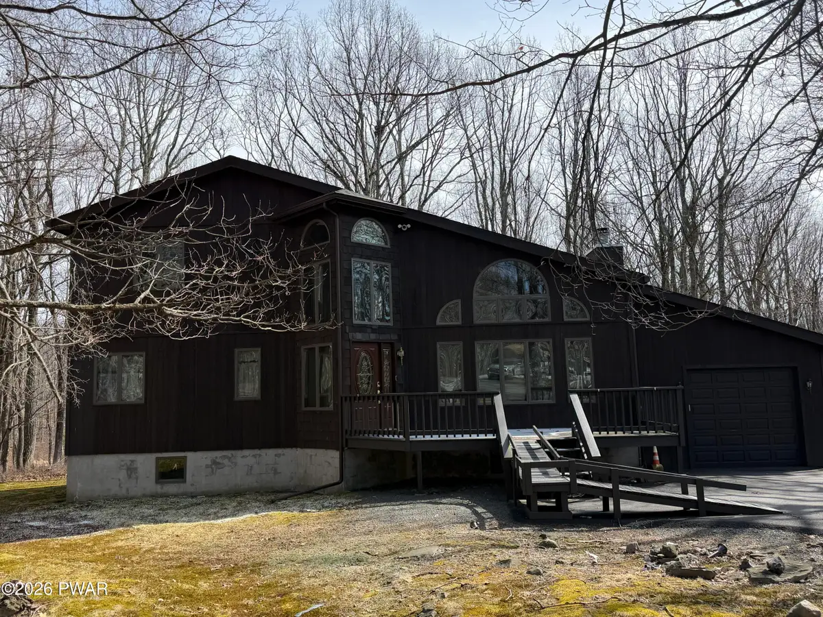 806 Gaskin Court, Lords Valley, PA 18428 - #1