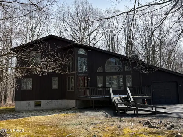 806 Gaskin Court, Lords Valley, PA 18428