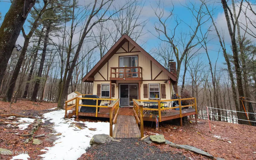 117 Swallow Circle, Bushkill, PA 18324 - #3