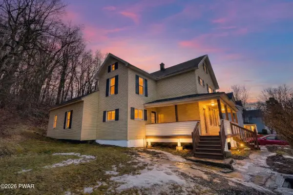 86 Pike Street, Carbondale, PA 18407