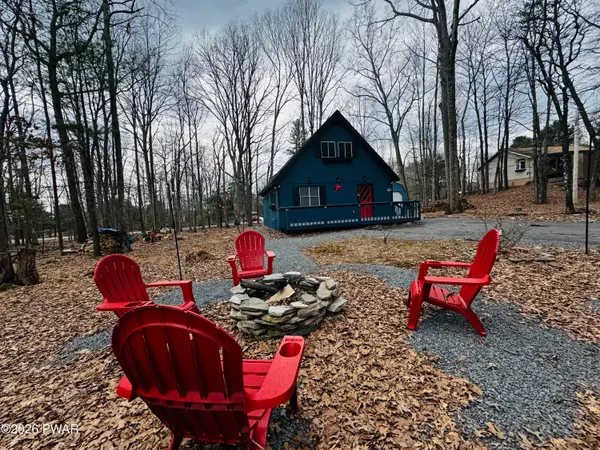 116 Pine Knob Circle, Hawley, PA 18428