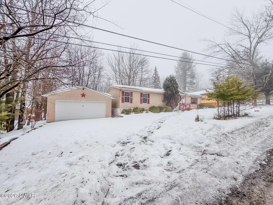 23 Oak Lane, Equinunk, PA 18417 - #2