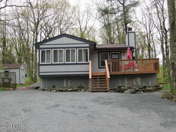 114 Gaskin Drive, Lords Valley, PA 18428