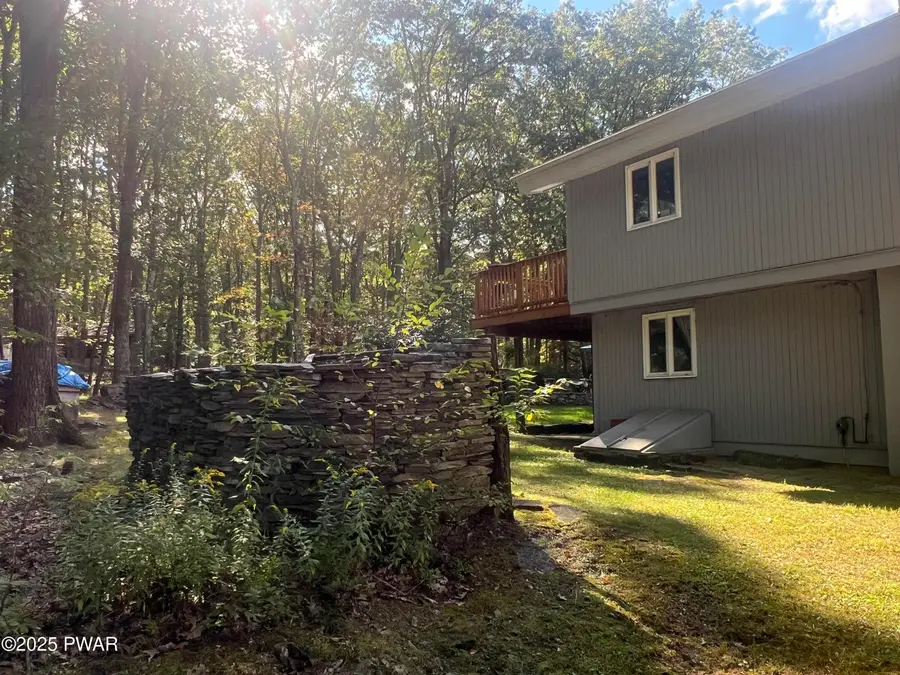 108 Cottonwood Drive, Hawley, PA 18428 - #3