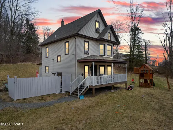 121 Pond Road, Moscow, PA 18444