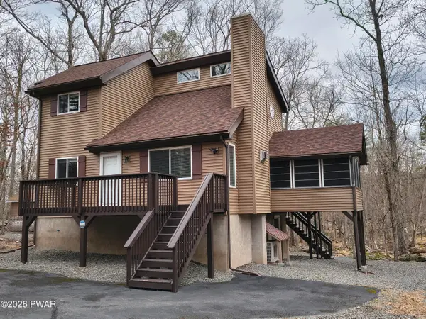 136 Rainbow Drive, Lackawaxen, PA 18435