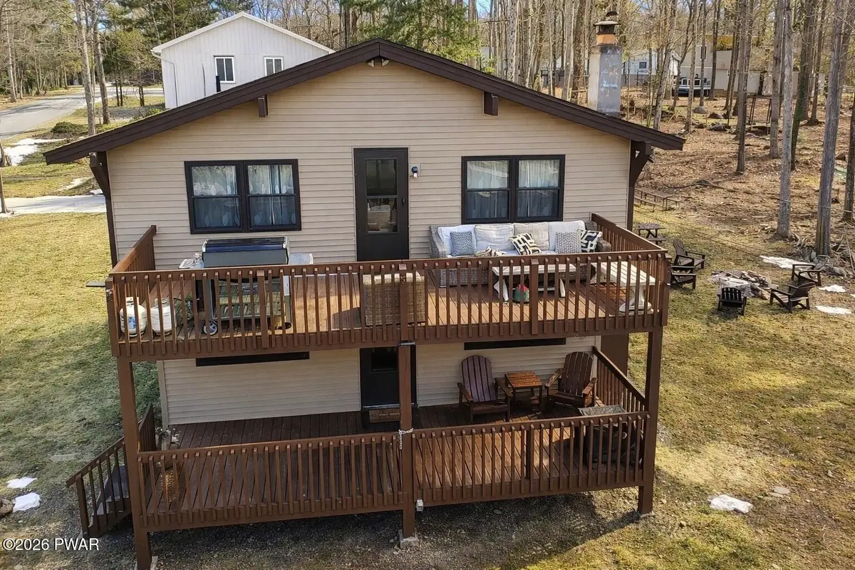 120 Yvonne Lane, Dingmans Ferry, PA 18328 - #1